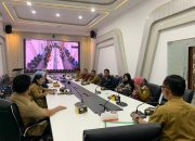 Diskominfo Staper Kutim Gelar Rapat Final Persiapan Monitoring Evaluasi Komunitas Informasi Masyarakat (KIM)
