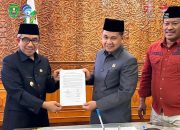 Rapat Paripurna DPRD Kutai Timur Sahkan Rancangan Perda Pertanggungjawaban APBD 2023
