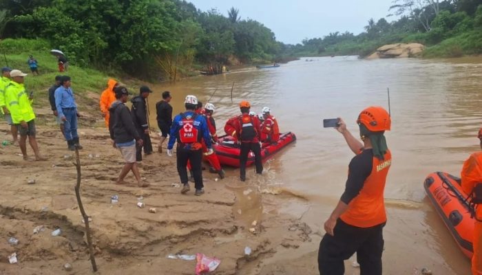 Bocah 6 Tahun yang Tenggelam di Sungai Kabo Jaya Ditemukan Meninggal Dunia