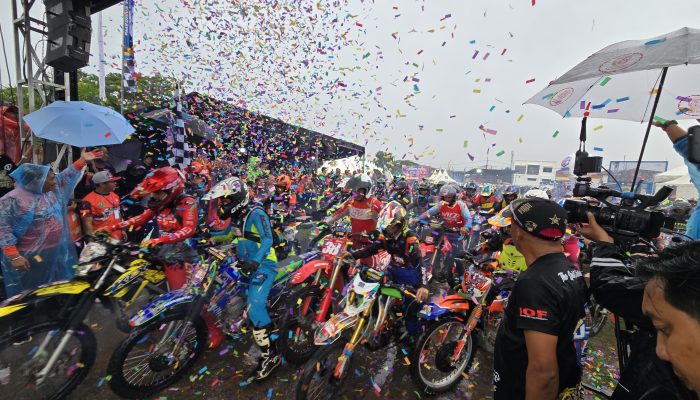 Jelajah Alam Sangatta (Jelas) Seri ke-7 Resmi Dibuka: 2.000 Riders Nusantara Taklukkan Lumpur dan Tantangan Alam Kutim