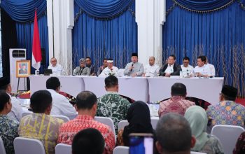 Rakor dengan Kepala Daerah Se-Jawa Barat, Menteri Nusron Ungkap Skema Penggantian dan Sanksi Alih Fungsi Lahan Sawah