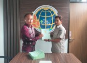 Sertipikat PTSL Desa Long Poq Diserahkan, Wujud Kepastian Hukum Bagi Masyarakat