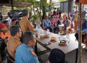 Bupati Kutim Tinjau Lokasi Kebakaran di Sepaso, Salurkan Bantuan untuk 23 KK Terdampak