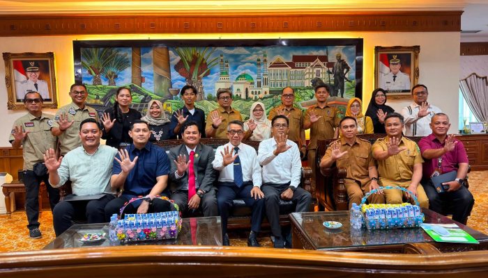 Akbar Tanjung Dorong Kolaborasi Pemkab Kutim dan MTMA Indonesia untuk Perkuat Transformasi Ekonomi Daerah