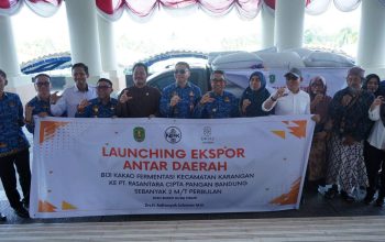 Kecamatan Karangan Kirim Perdana 2 Ton Kakao Kering ke Jawa Barat