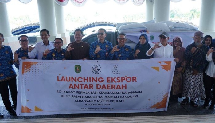 Kecamatan Karangan Kirim Perdana 2 Ton Kakao Kering ke Jawa Barat