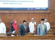 DPRD Kutim Gelar Paripurna Penyampaian Pandangan Umum Fraksi terhadap Raperda Pertanggungjawaban APBD 2025