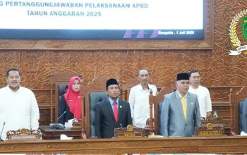 DPRD Kutim Gelar Paripurna Penyampaian Pandangan Umum Fraksi terhadap Raperda Pertanggungjawaban APBD 2025