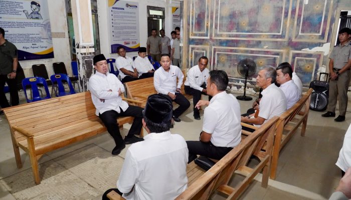 Menteri Nusron Tinjau Kantah Kabupaten Aceh Tamiang Pascabencana Hidrometeorologi Sumatera 2025
