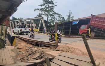 Jembatan Lembak Sering Dilintasi Kendaraan Besar, Pemkab Kutim Diminta Segera Realisasikan Jalur Alternatif