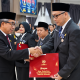 512 ASN Kutim Terima Satyalencana, Bupati Ingatkan Pentingnya Integritas
